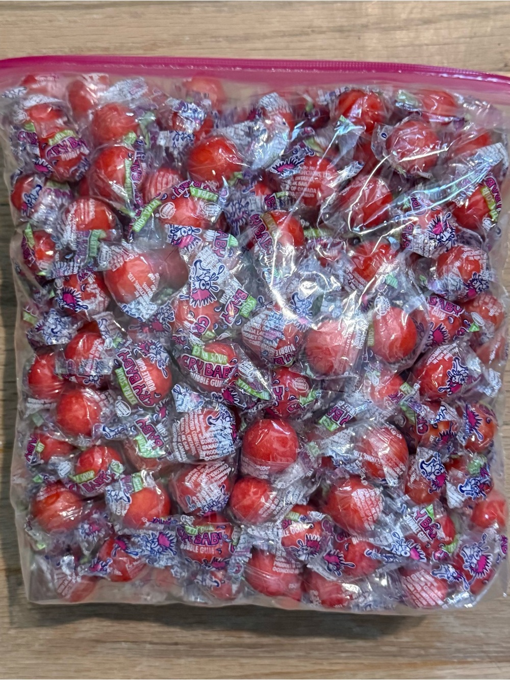Cry Baby Extra Sour Bubble Gum - Red/Cherry